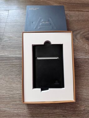 NIB Andar Pilot Wallet